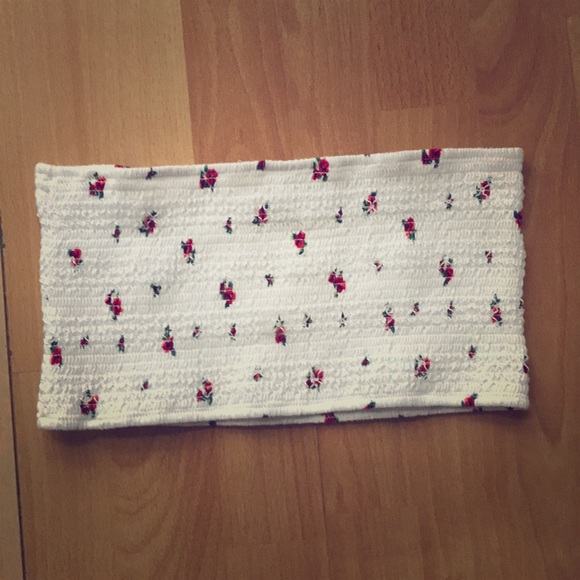 PacSun Tops - Pacsun - Me to We Floral Tube Top